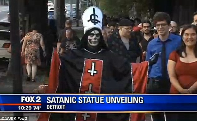 satanicTemple123.jpg